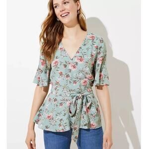 LOFT Women’s Green Sage Floral Wrap Blouse Flutter Sleeve Peplum Medium Petite